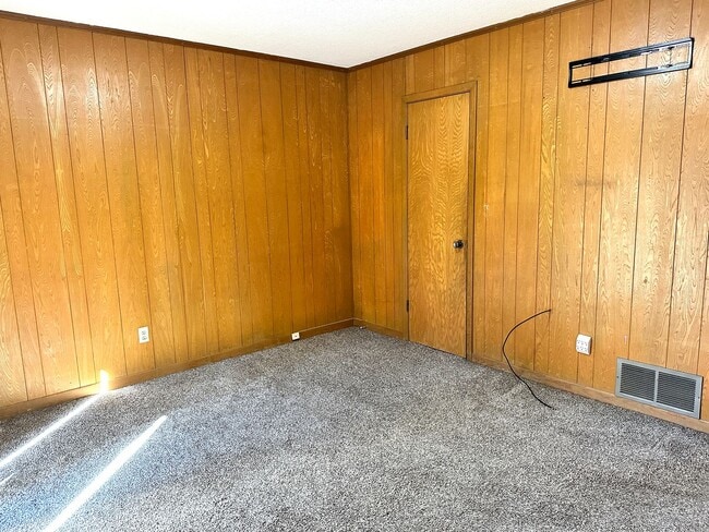 Foto del edificio - 706 Manson St