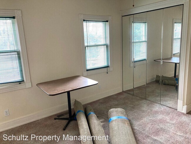 Building Photo - 4 br, 2 bath House - 808 Le Messurier Street