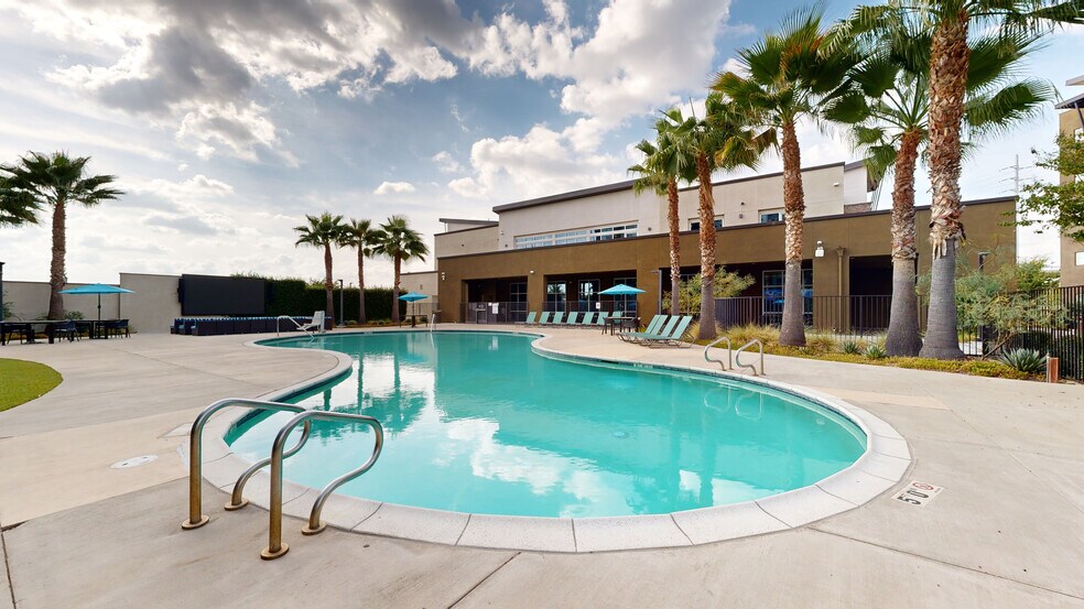 The Crossings Student Apartments