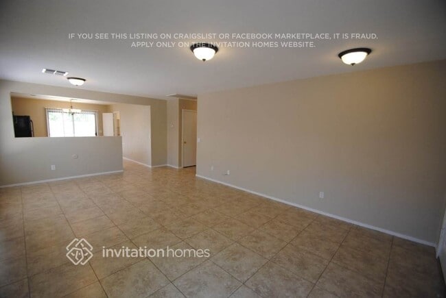 Building Photo - 15429 W Cameron Dr