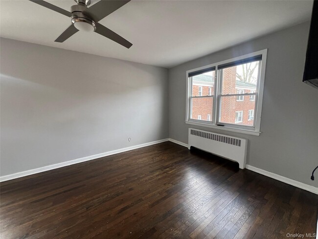 Foto del edificio - 59 Carpenter Ave