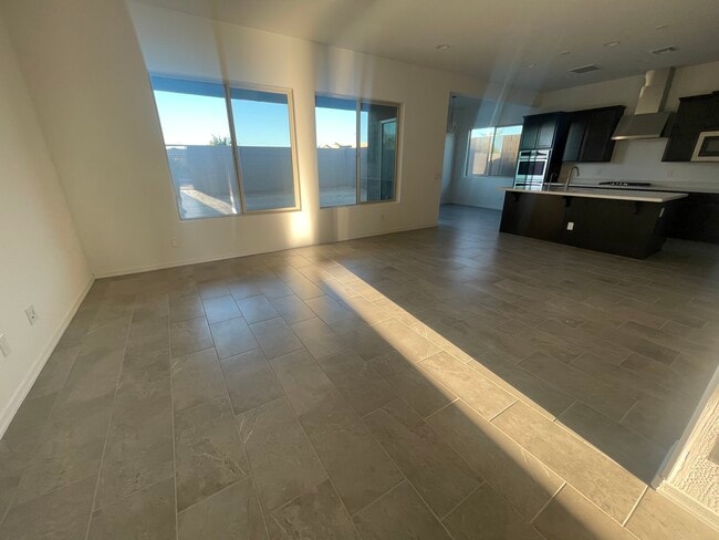 Hall 2 - 5453 N 87th Dr