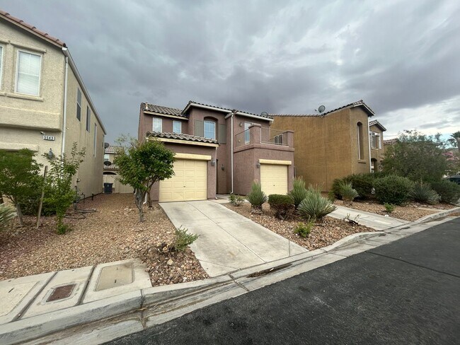Foto del edificio - South west single family home with split g...
