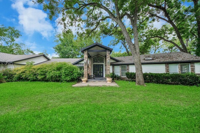 Building Photo - 4126 Pecan Bend Dr