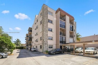 Building Photo - 3640 NW 9th St