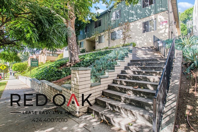 Foto del edificio - 6655 Franklin Ave