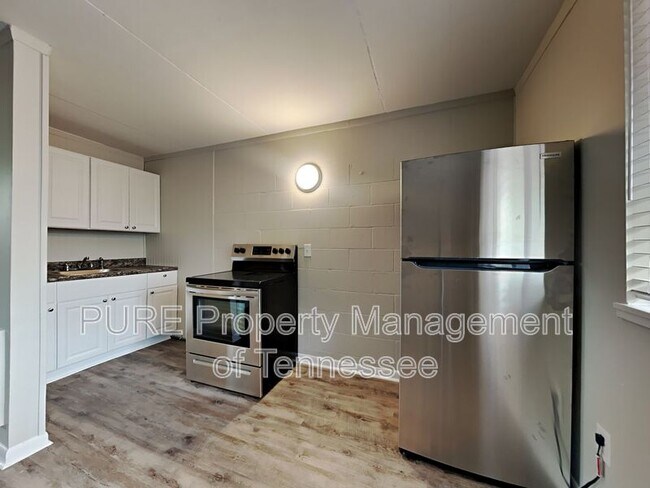 Foto del edificio - 2525 Merry Oaks Dr