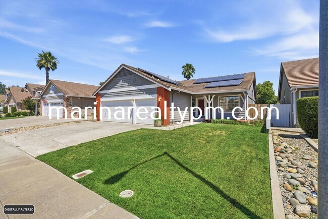 Foto del edificio - Home Sweet home-Beautiful remolded 3 bedroom 2 bathroom