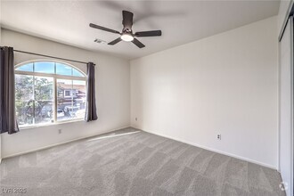 Building Photo - 8736 Raindrop Canyon Ave