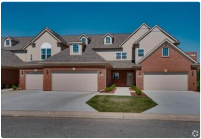 Building Photo - 188 Sea Breeze Dr