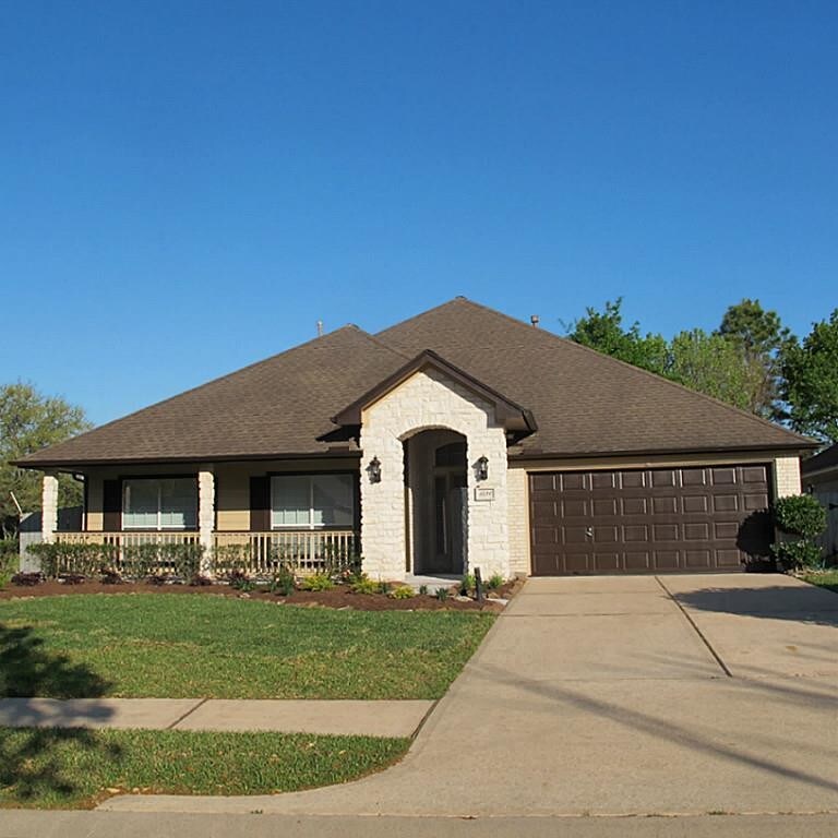 1490 Garden Lakes Dr, Friendswood, TX 77546 House Rental in