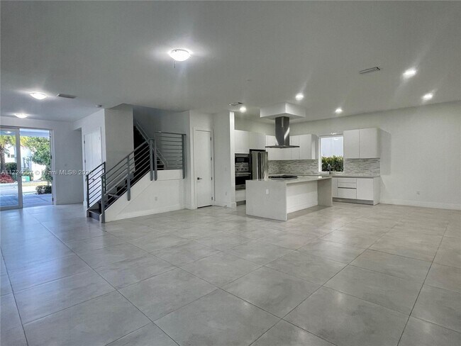 Foto del edificio - 10250 NW 74th Terrace