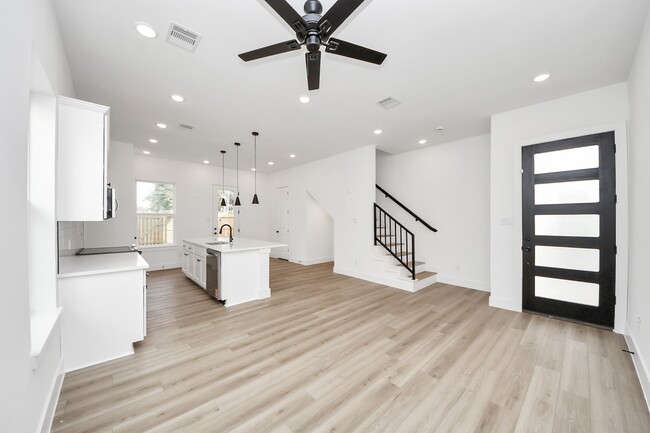 Foto del edificio - 2708 Bostic St