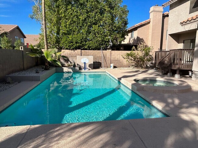 Foto del edificio - 16808 S 35th St