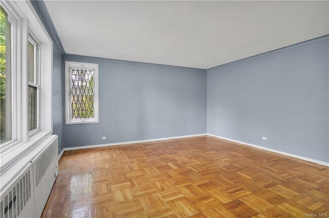 Foto del edificio - 900 Lydig Ave