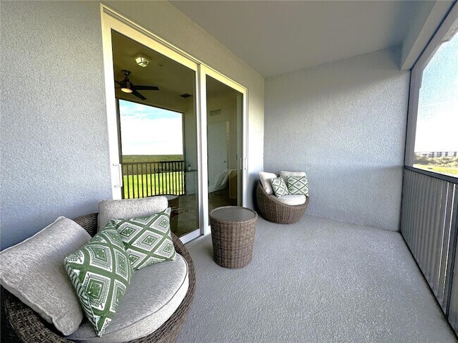 Foto del edificio - 14061 Heritage Landing Blvd