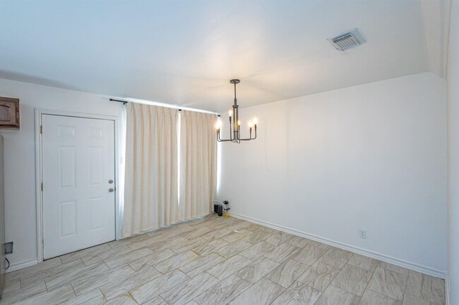 Building Photo - 201 Masterson Rd