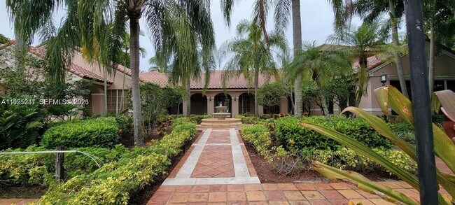 Foto del edificio - 12124 St.Andrews Pl