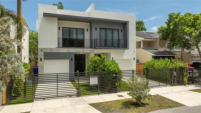 Foto del edificio - 3047 Elizabeth St