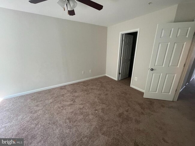 Foto del edificio - 6800 Green Mill Way