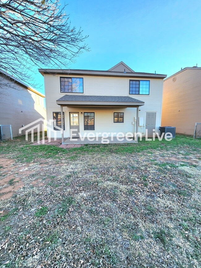 Building Photo - 112 Fireball Dr