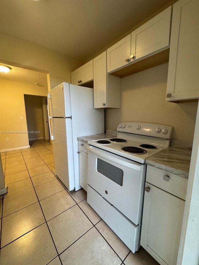 Building Photo - 151 NW 164th St