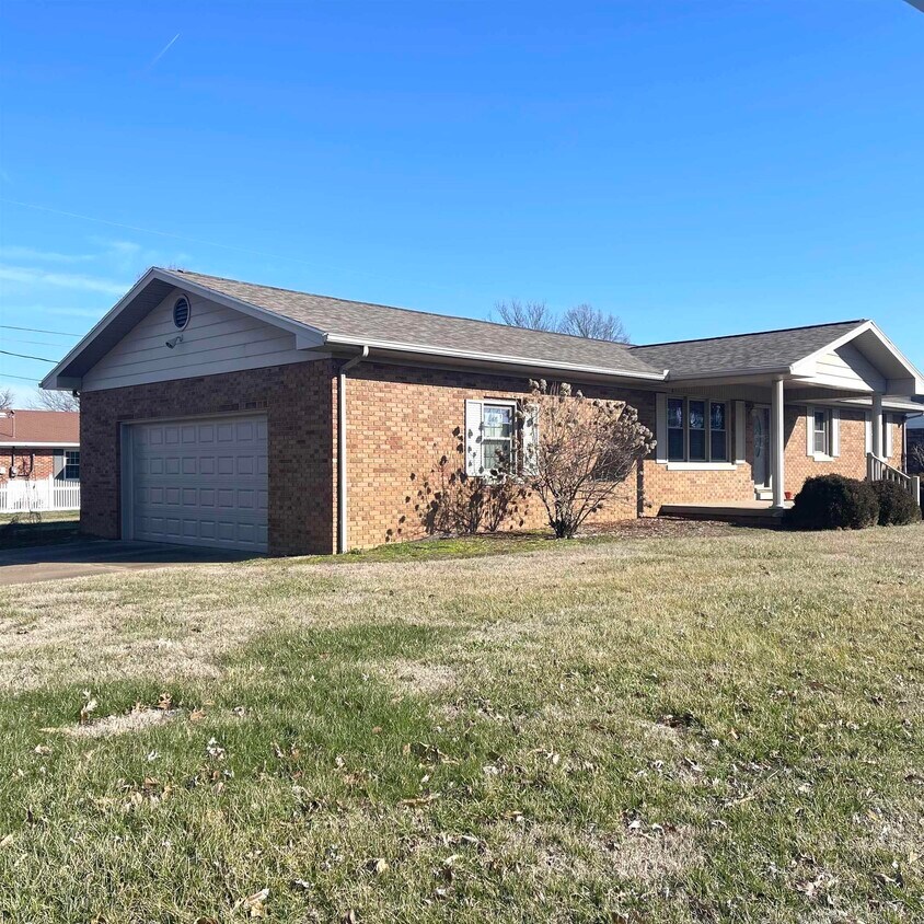 209 Kennedy Dr, Mount Vernon, IN 47620 House Rental in Mount Vernon