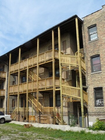 Foto del edificio - 5046 S Laflin St