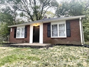 Building Photo - 3999 N Irwin Ave