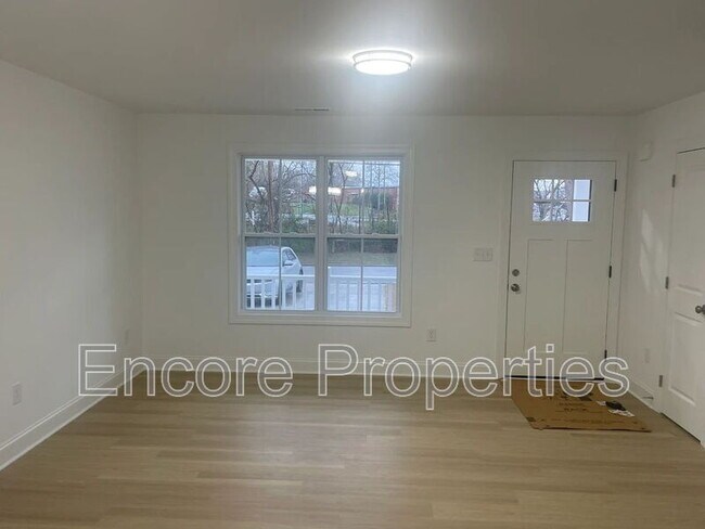 Foto del edificio - 1115 Grace Ave