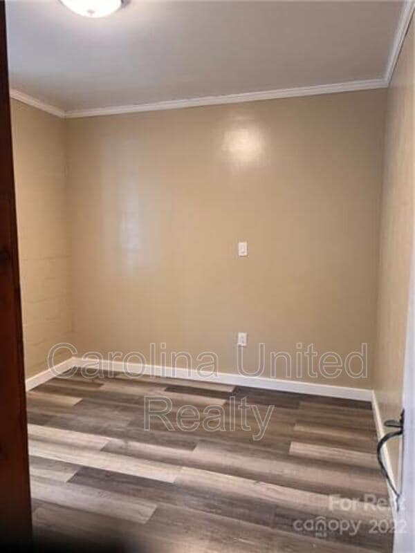 Building Photo - 2605 Kendrick Dr