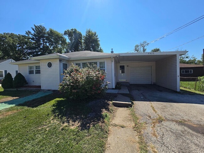 Foto del edificio - 5423 Stone Ave