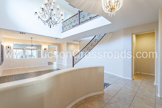 Building Photo - Beautiful Executive Home in Oro Valley