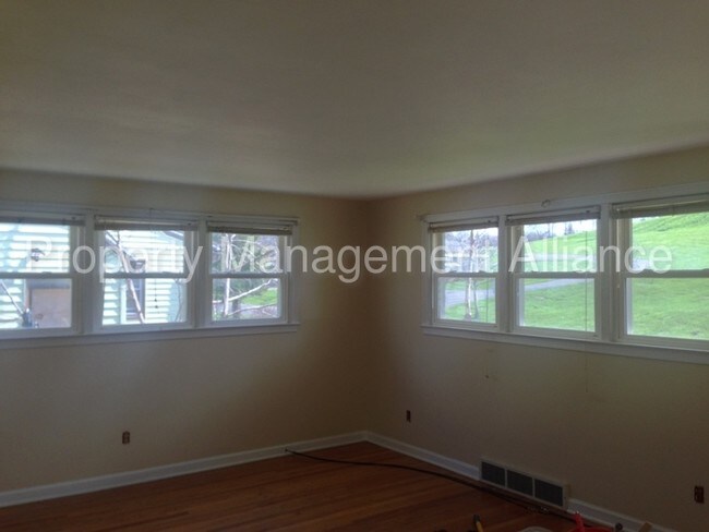Foto del edificio - 923 Jamesville Ave