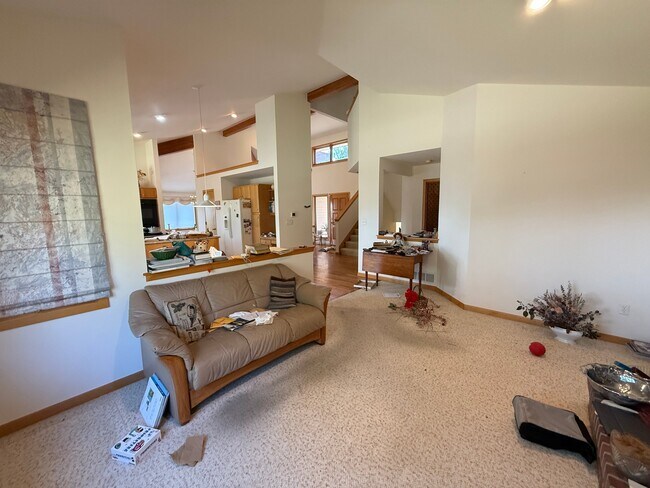 Building Photo - 2620 Briarwood Dr