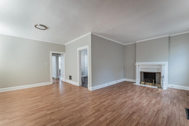 Building Photo - 4968 Thekla Ave