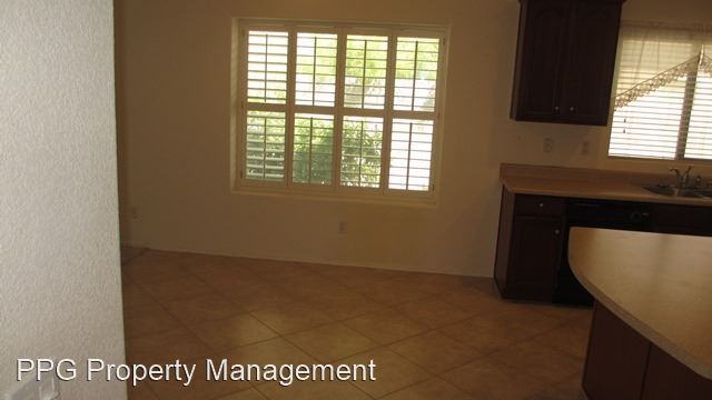 Foto del edificio - 3 br, 2 bath House - 14542 W Watson Ln