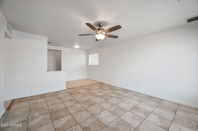 Foto del edificio - 3127 W Palo Verde Dr