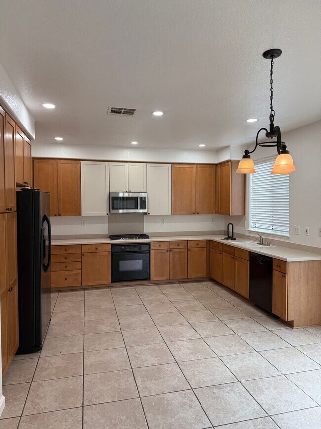 Foto del edificio - GREEN VALLEY LAKES HOME