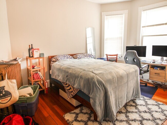 Foto del edificio - 107 Columbia St