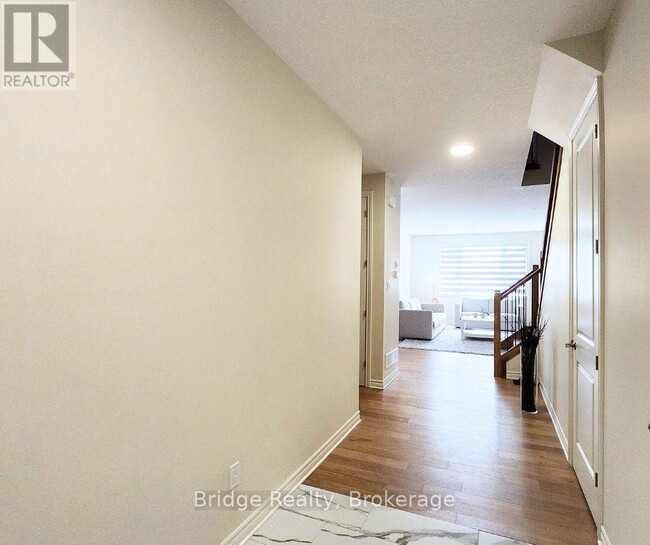 Building Photo - 20 Welch Ct