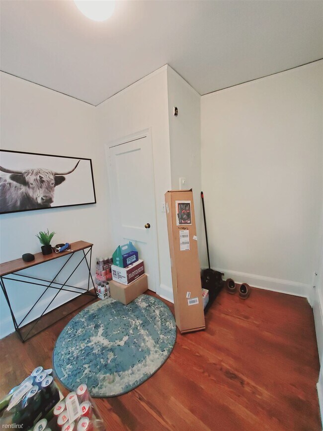 Building Photo - Studio, 1 bath Condo - 20 Spring St Apt C4