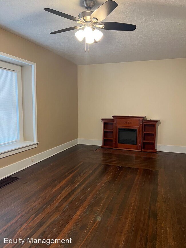 Building Photo - 3 br, 2 bath House - 44 Crumlin Ave.
