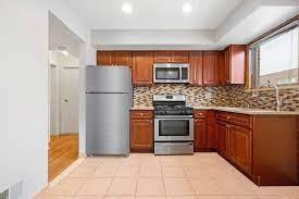 Foto del edificio - 1432 E 66th St
