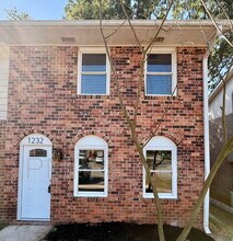 Building Photo - 1232 Grove Park Ln
