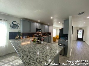 Building Photo - 2610 Wolf Moon