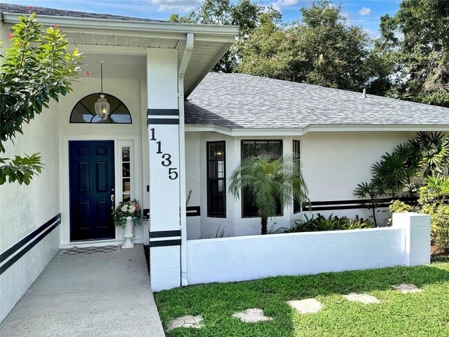 Building Photo - 1135 Colony Arms Dr