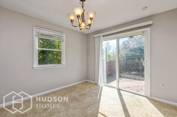 Foto del edificio - NOW AVAILABLE! 116 Knollwood Dr, Industry,...