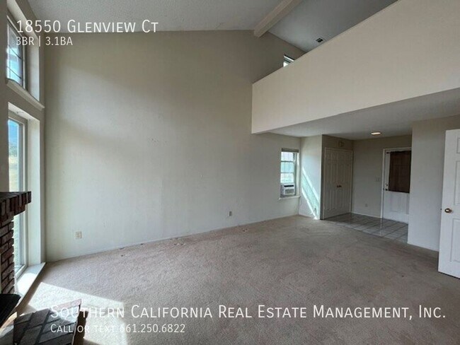 Foto del edificio - 18550 Glenview Ct