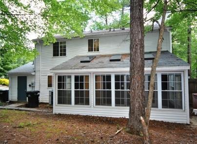 Foto del edificio - 4105 Livingstone Pl